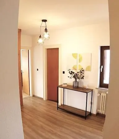 Apartment Bright, Modern And Spacious - 