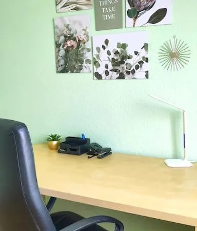 Bright, Modern And Spacious - 